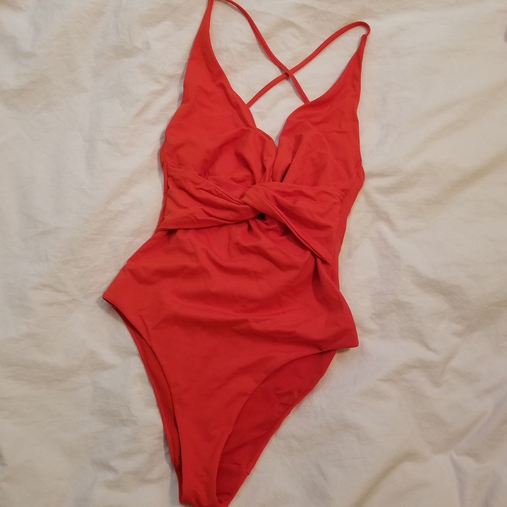 H&M Red front knot tie one piece swimsuit